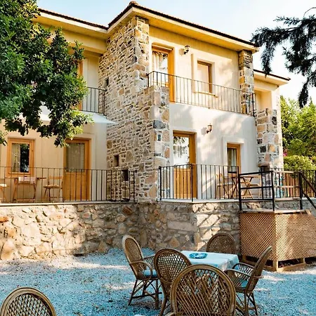 Bed & Breakfast Masal Suites *