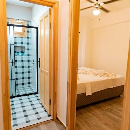Bed & Breakfast Masal Suites